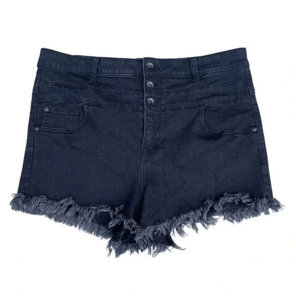 ARIYA Black Distressed Accents Jeans Shorts - frayed hem. 3 button up design - Picture 4 of 9